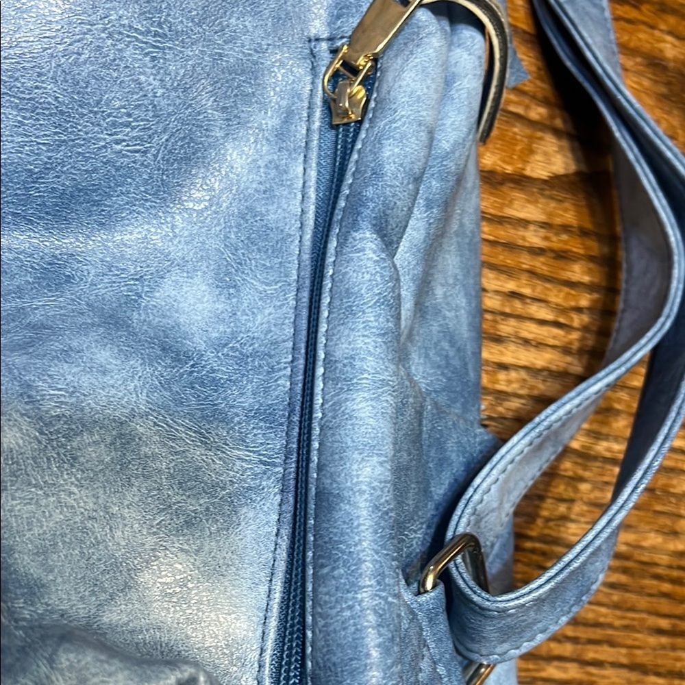 Nwot Marbled Blue Large Backpack - image 5